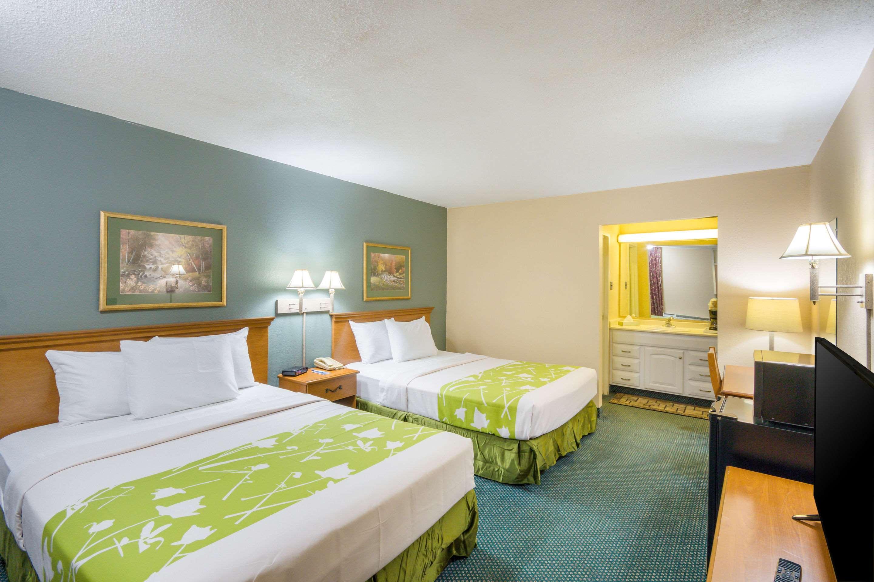 Rodeway Inn And Suites Portsmouth Luaran gambar