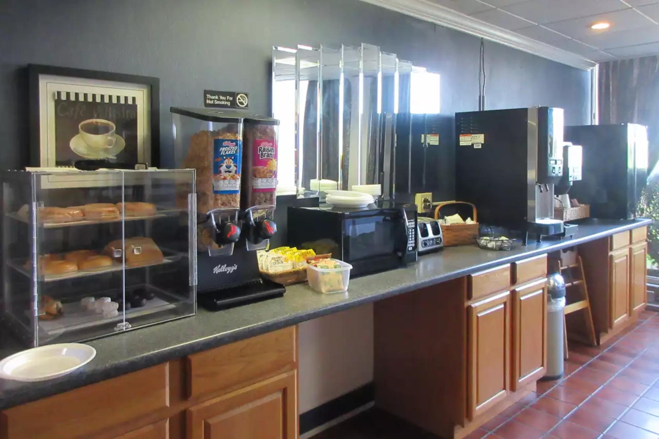 Rodeway Inn And Suites Portsmouth Luaran gambar