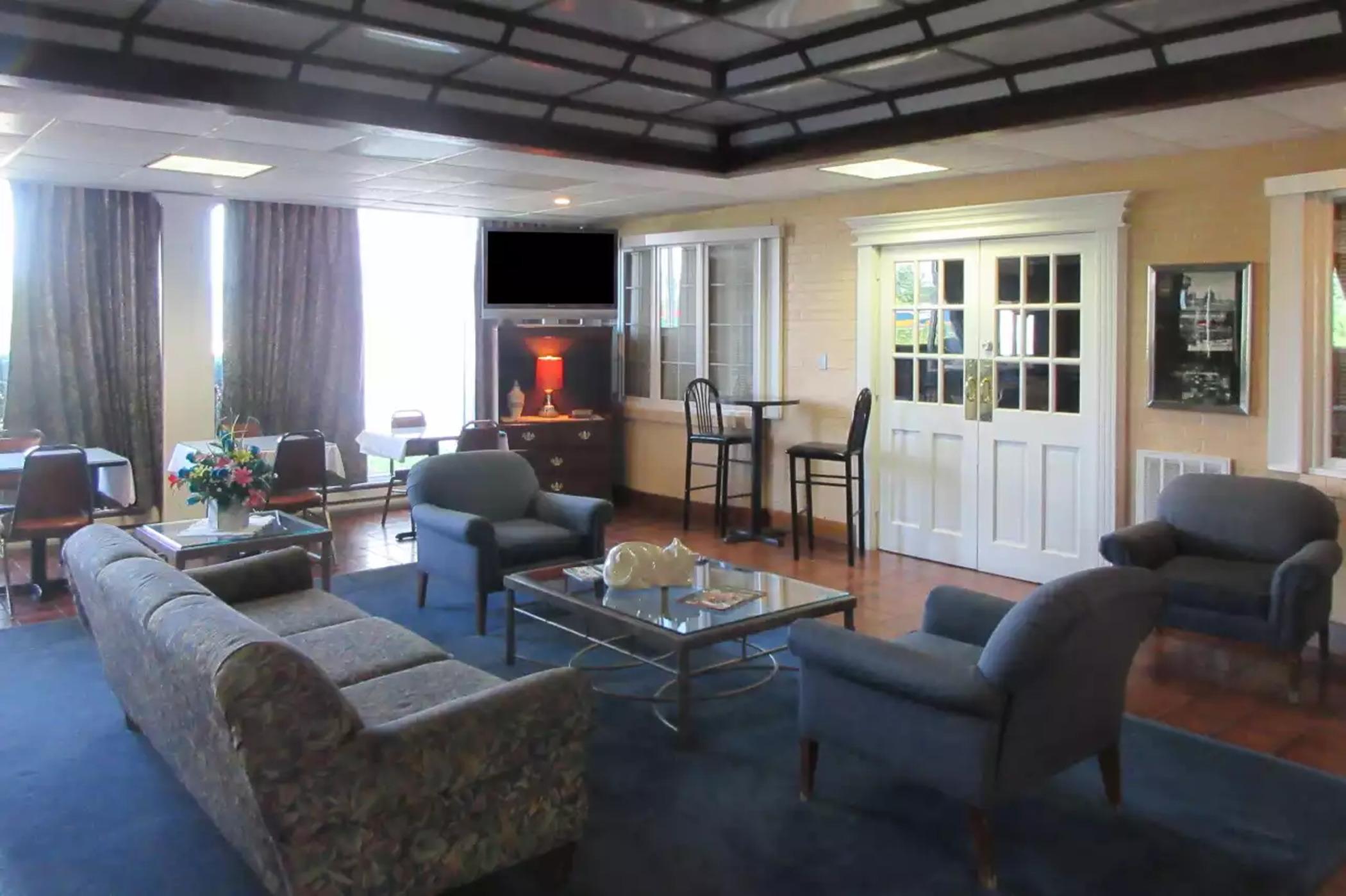 Rodeway Inn And Suites Portsmouth Luaran gambar