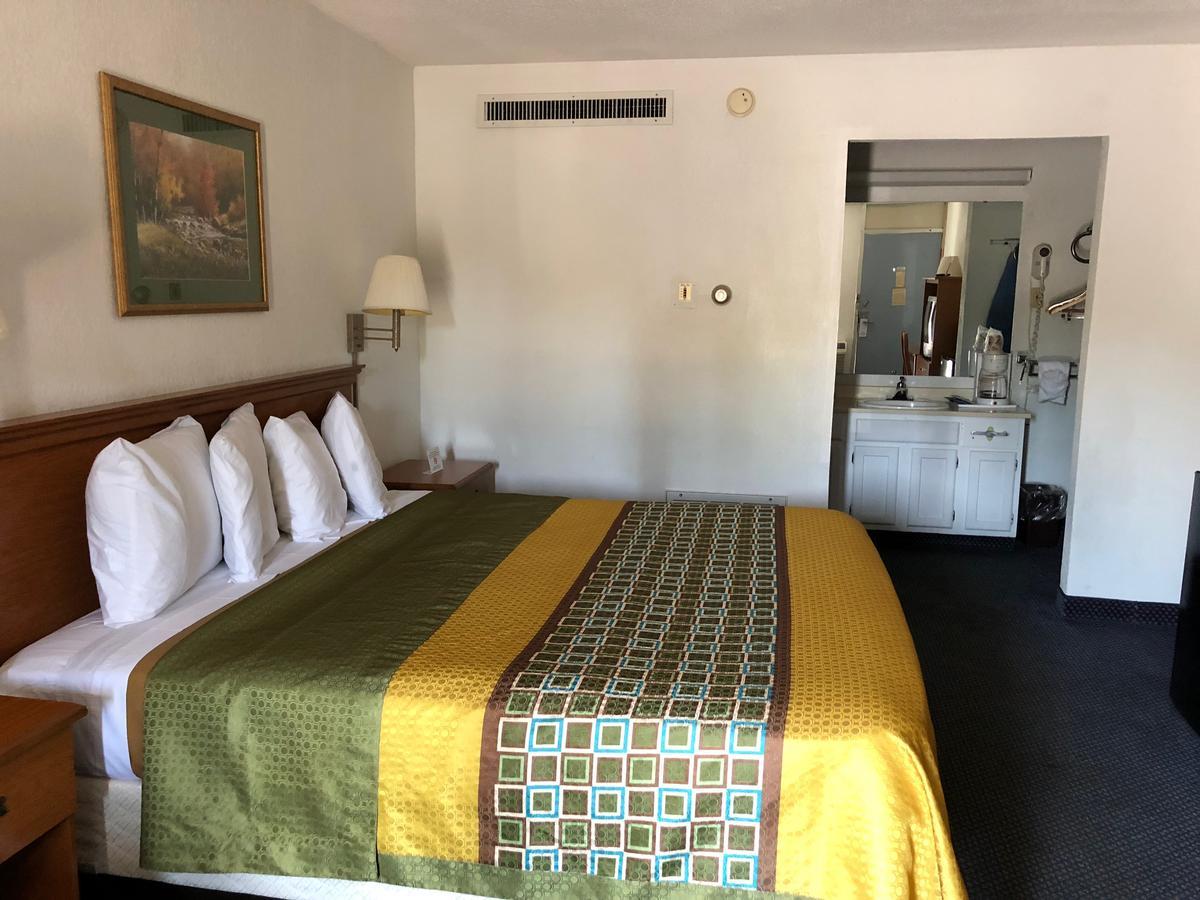 Rodeway Inn And Suites Portsmouth Luaran gambar