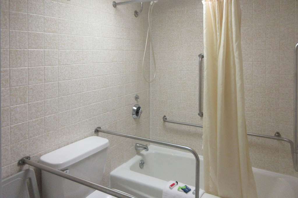 Rodeway Inn And Suites Portsmouth Bilik gambar