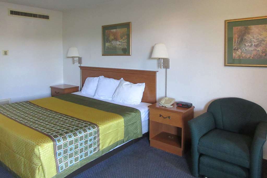 Rodeway Inn And Suites Portsmouth Bilik gambar